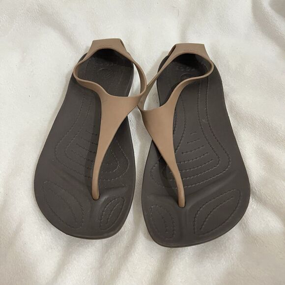 Crocs Serena Sexi Flip Strappy Thong Sandals Women’s Size 6 Brown Beach Vacation
